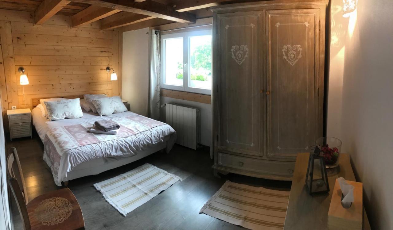 Chez Julie Bed & Breakfast Thollon-les-Memises Exterior foto